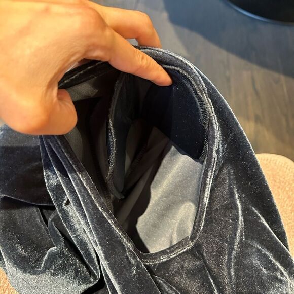 Zara velvet long sleeve bodysuit - Picture 5 of 7